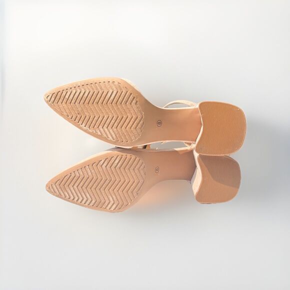 Lulu’s Ankle Strap Block Heels Women’s Size 8 Nude Faux Suede Sandals Dressy - Picture 8 of 8